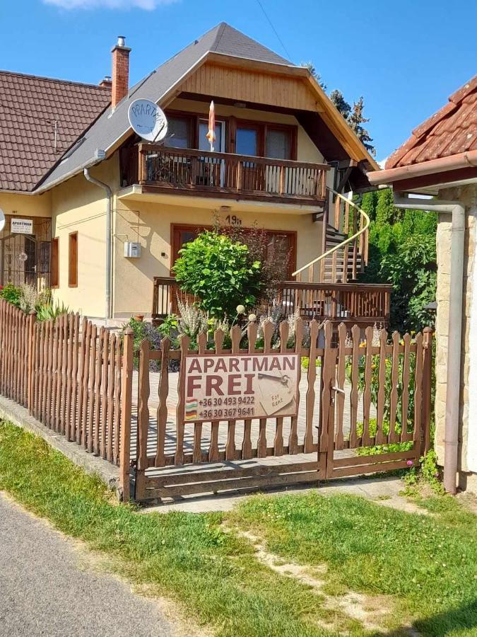 Harmonia Vendeghaz 100 Meterre Az Igali Gyogyfuerdotol Apartment Exterior foto