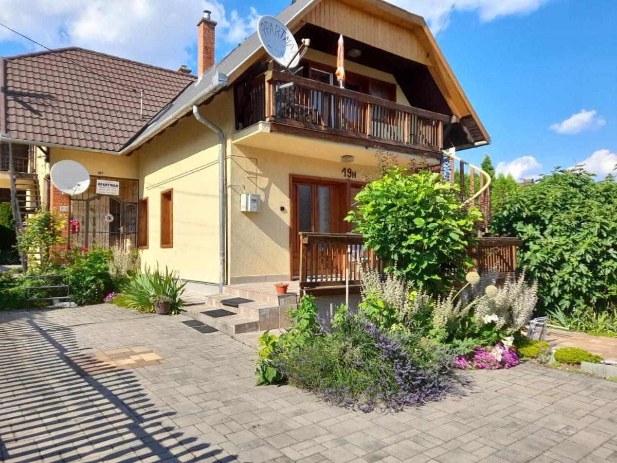Harmonia Vendeghaz 100 Meterre Az Igali Gyogyfuerdotol Apartment Exterior foto