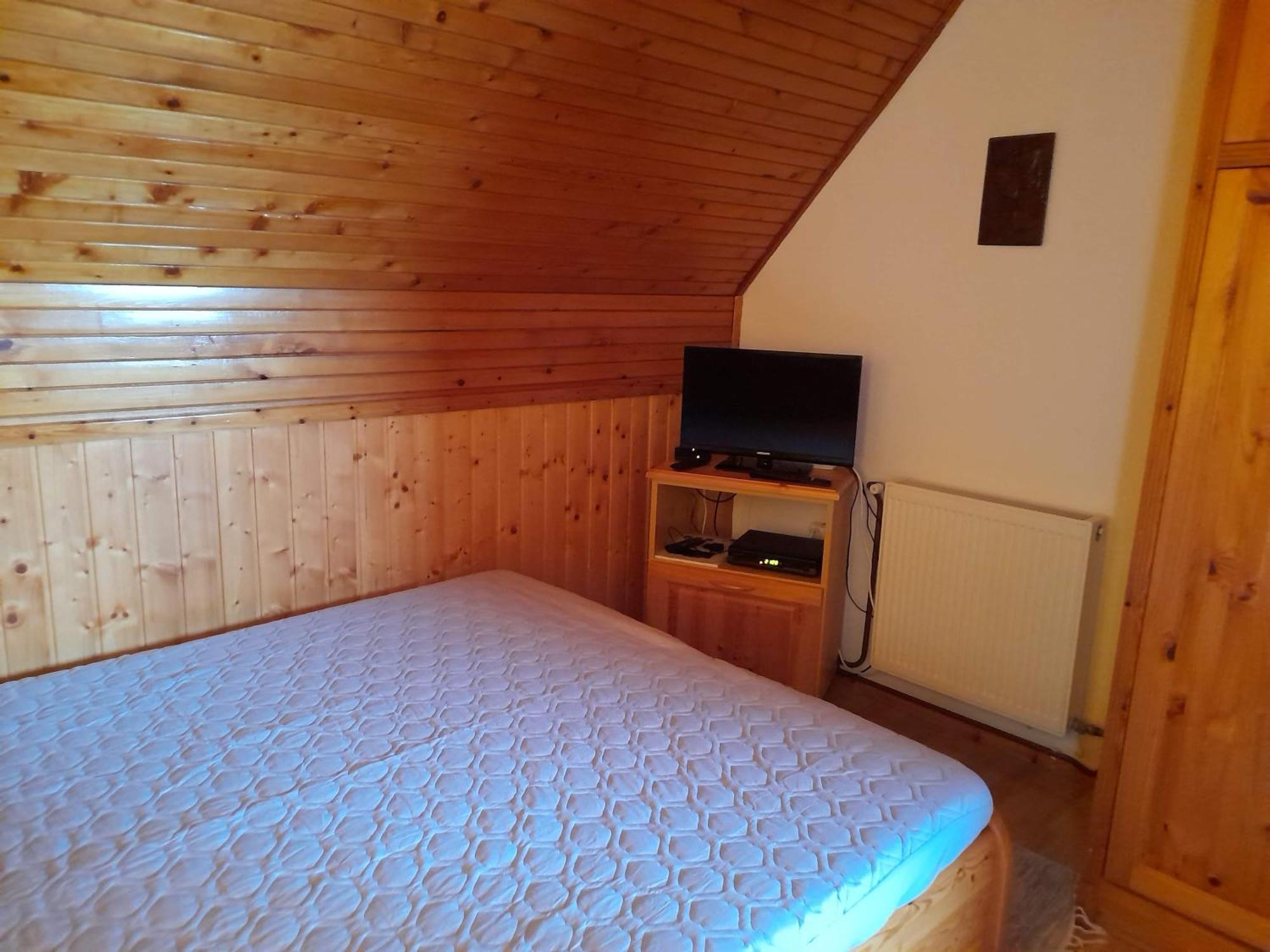 Harmonia Vendeghaz 100 Meterre Az Igali Gyogyfuerdotol Apartment Exterior foto