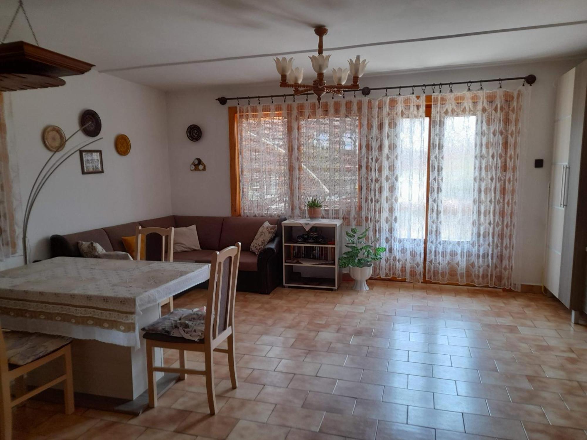 Harmonia Vendeghaz 100 Meterre Az Igali Gyogyfuerdotol Apartment Exterior foto